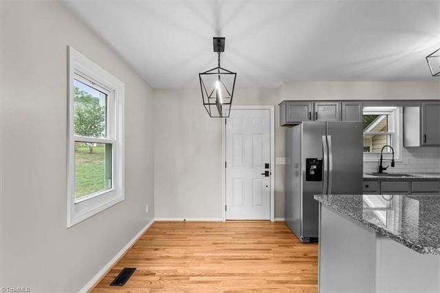 8309 Deep Valley Road, Summerfield, NC 27358