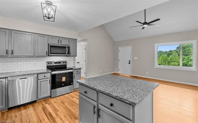 8309 Deep Valley Road, Summerfield, NC 27358