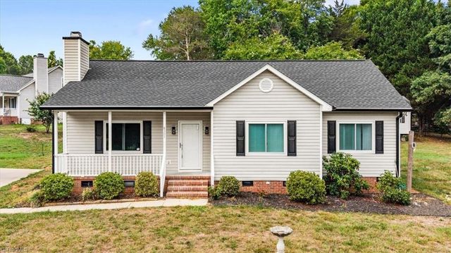 8309 Deep Valley Road, Summerfield, NC 27358