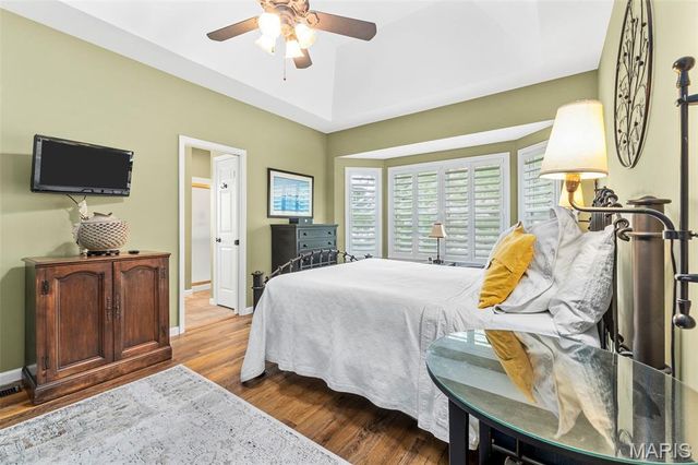 145 Brickyard Drive, Golden Eagle, IL 62036