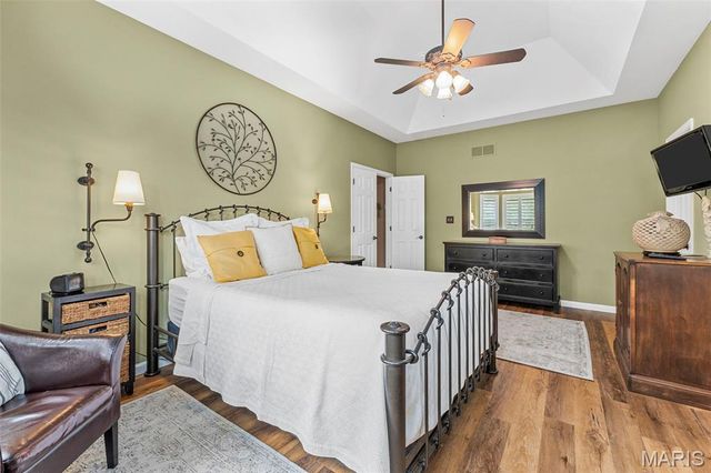 145 Brickyard Drive, Golden Eagle, IL 62036