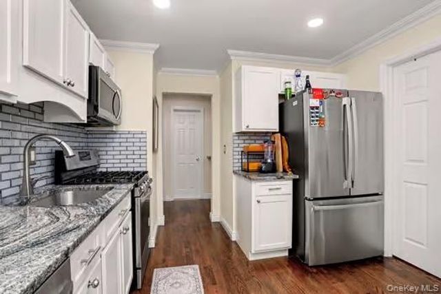 129 Parkside Drive, Suffern, NY 10901