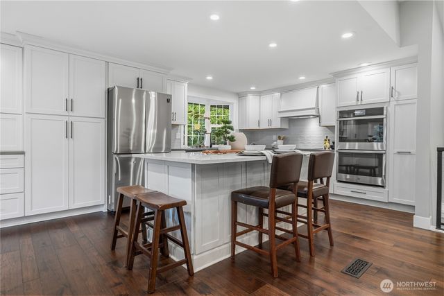 15502 25th Lane SE, Mill Creek, WA 98012