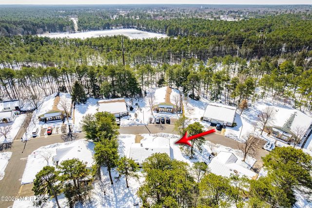 14 Medford Road 61, Whiting, NJ 08759