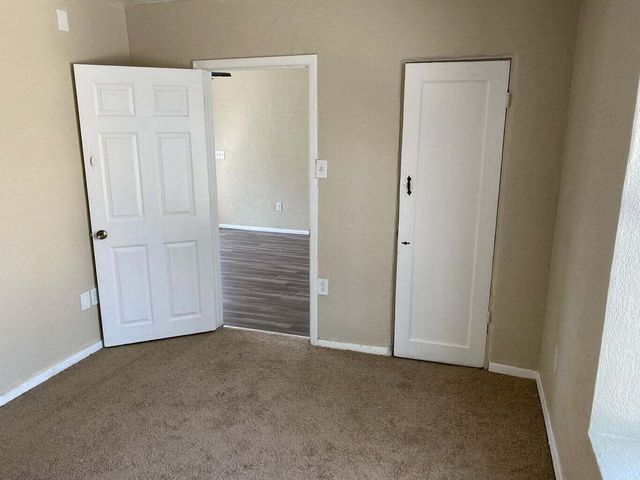 3022 Aaron Court SW, Albuquerque, NM 87105