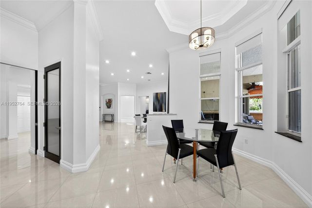 13003 SW 41st St, Davie, FL 33330