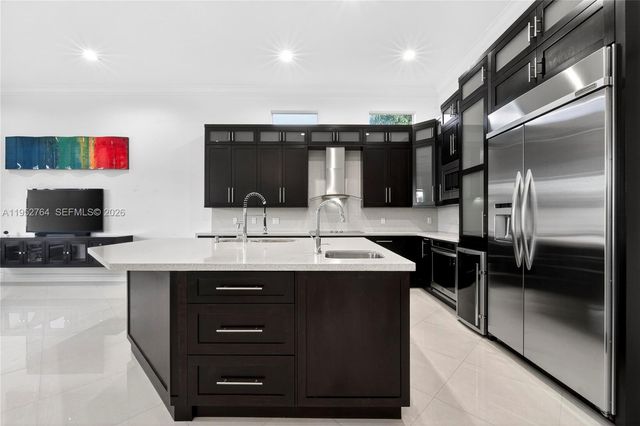 13003 SW 41st St, Davie, FL 33330