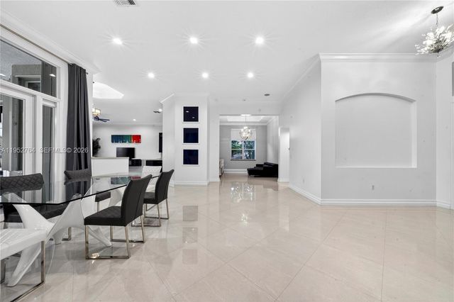 13003 SW 41st St, Davie, FL 33330