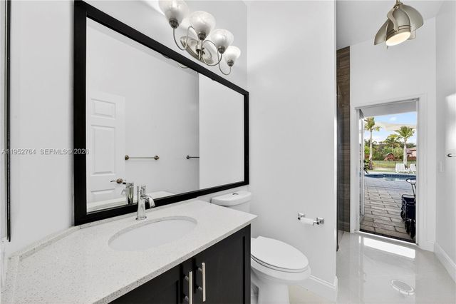 13003 SW 41st St, Davie, FL 33330