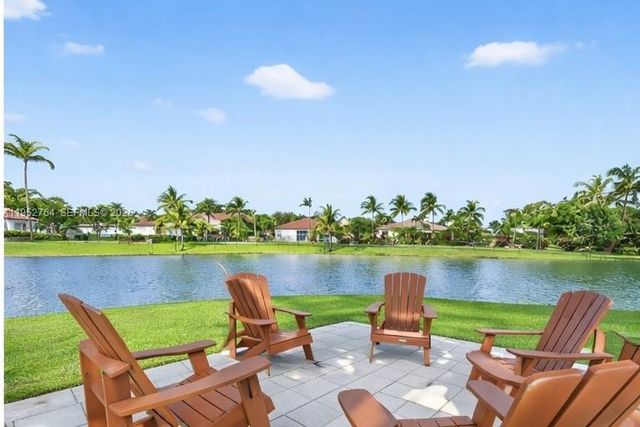 13003 SW 41st St, Davie, FL 33330