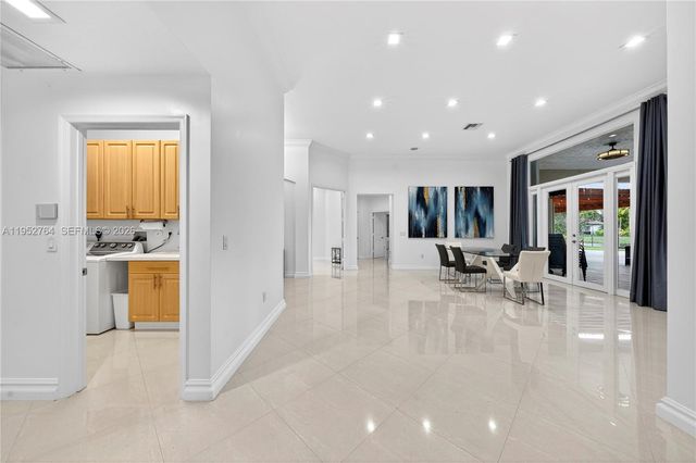 13003 SW 41st St, Davie, FL 33330