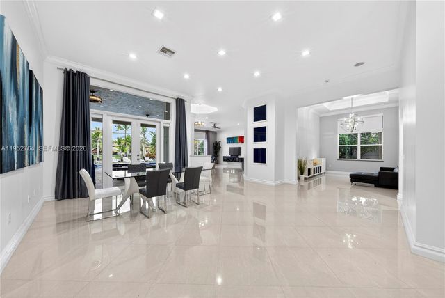 13003 SW 41st St, Davie, FL 33330