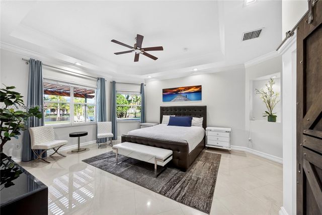 13003 SW 41st St, Davie, FL 33330