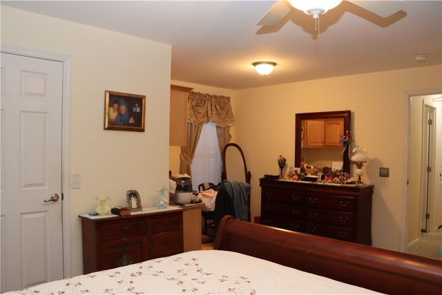 6316 Whispering Woods Dr., Williamson, NY 14589