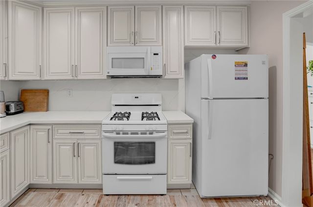 9812 S Denker, Los Angeles, CA 90047