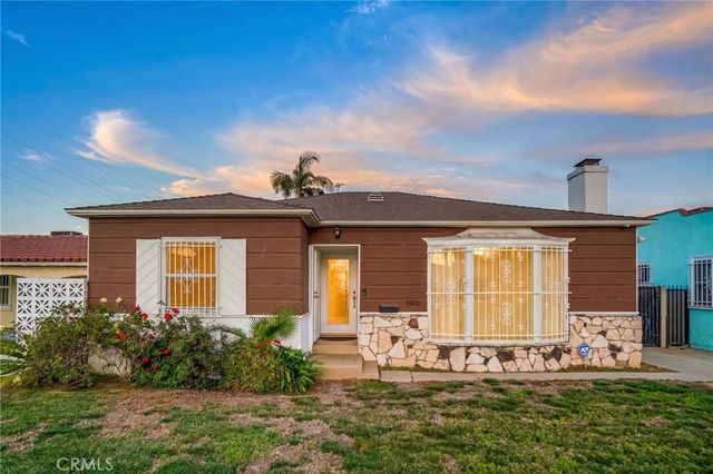 9812 S Denker, Los Angeles, CA 90047