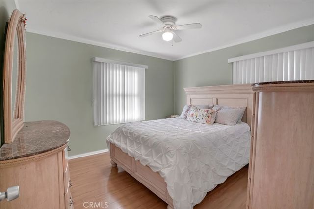 9812 S Denker, Los Angeles, CA 90047
