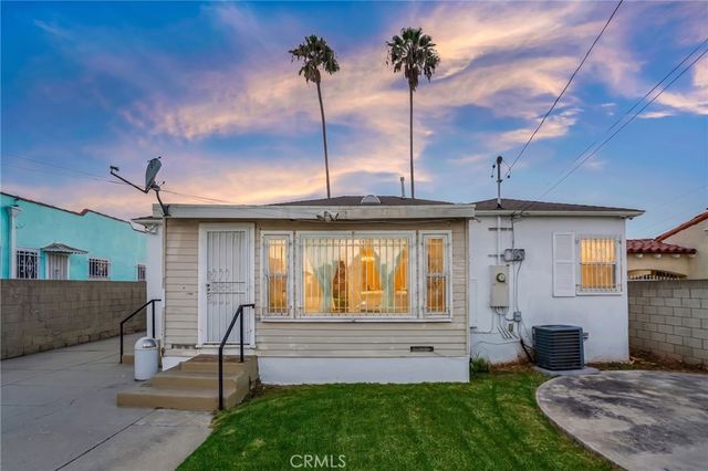 9812 S Denker, Los Angeles, CA 90047
