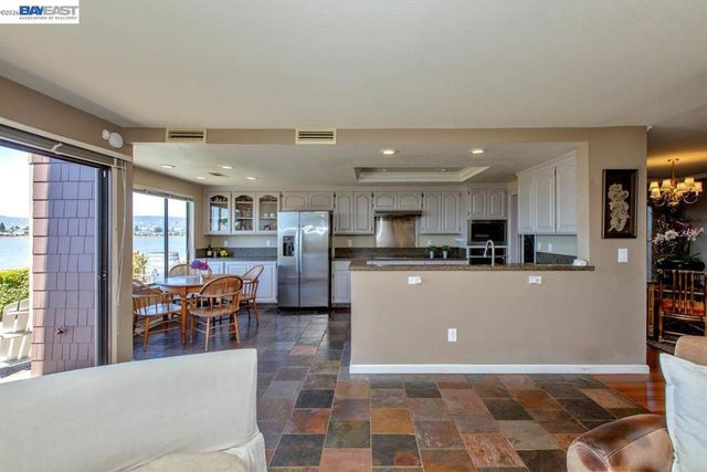 2857 Sea View Pkwy, Alameda, CA 94502