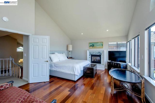 2857 Sea View Pkwy, Alameda, CA 94502