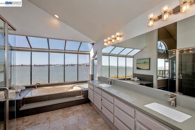 2857 Sea View Pkwy, Alameda, CA 94502