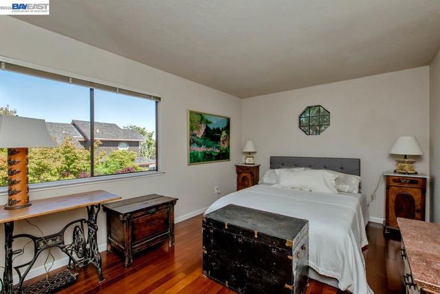 2857 Sea View Pkwy, Alameda, CA 94502