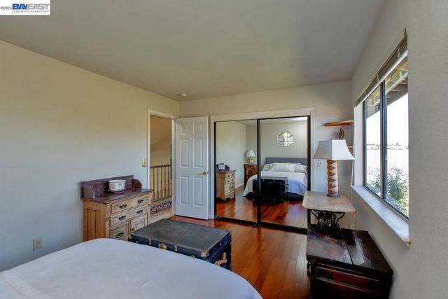 2857 Sea View Pkwy, Alameda, CA 94502