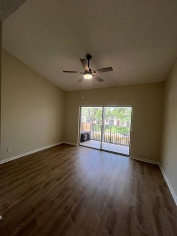 611 CYPRESS LAKE Boulevard H15, Deerfield Beach, FL 33064