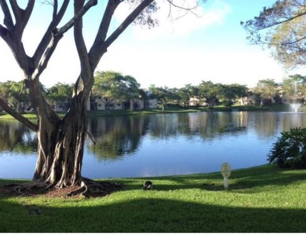 611 CYPRESS LAKE Boulevard H15, Deerfield Beach, FL 33064