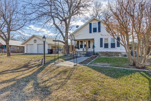 435 Elm Street, Palo Pinto, TX 76484