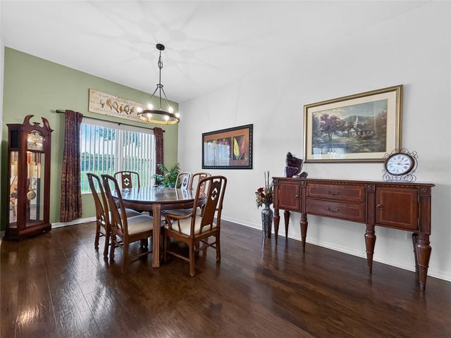370 CARRIAGE LANE, Lady Lake, FL 32159