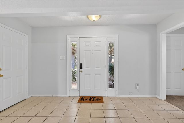 2222 Honey Creek Lane, Arlington, TX 76006