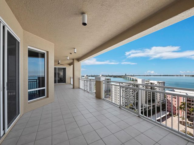 35 WATERGATE DRIVE 1403, Sarasota, FL 34236