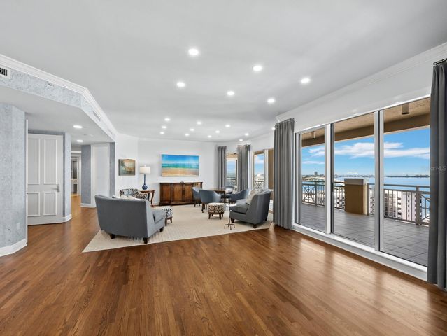 35 WATERGATE DRIVE 1403, Sarasota, FL 34236