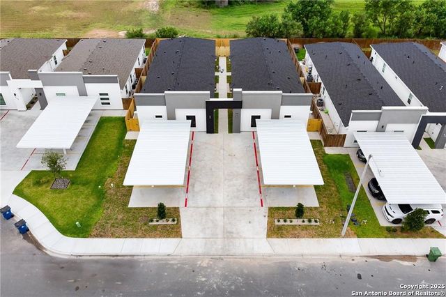 428 Acacia Street, Alamo, TX 78516