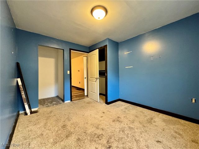 49577 State Route 154, Negley, OH 44441