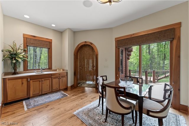 805 Cascades Drive, Aurora, OH 44202