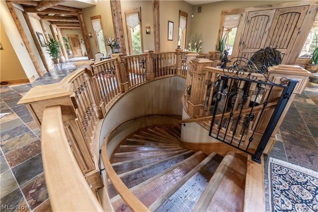 805 Cascades Drive, Aurora, OH 44202