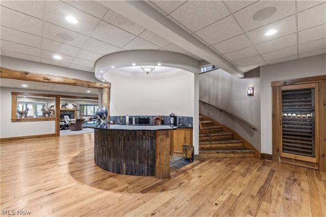 805 Cascades Drive, Aurora, OH 44202