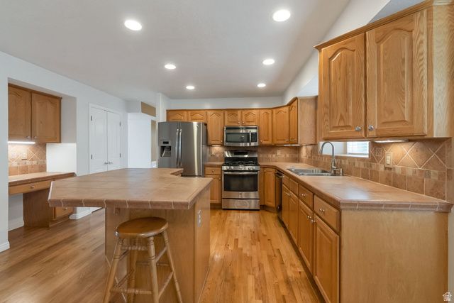 11079 S OHENRY RD, Sandy, UT 84070