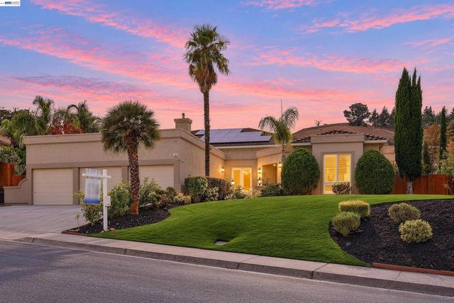 103 Margone Ct, Danville, CA 94526