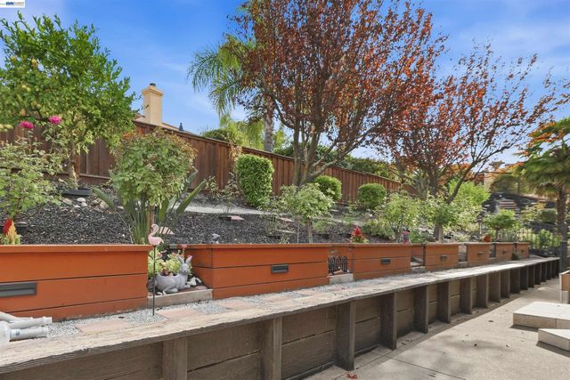 103 Margone Ct, Danville, CA 94526