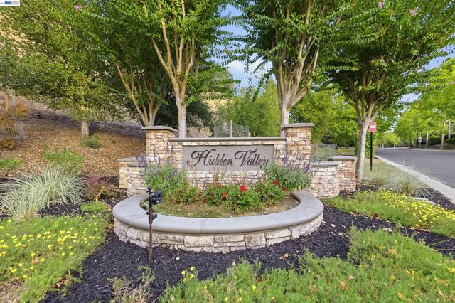 103 Margone Ct, Danville, CA 94526