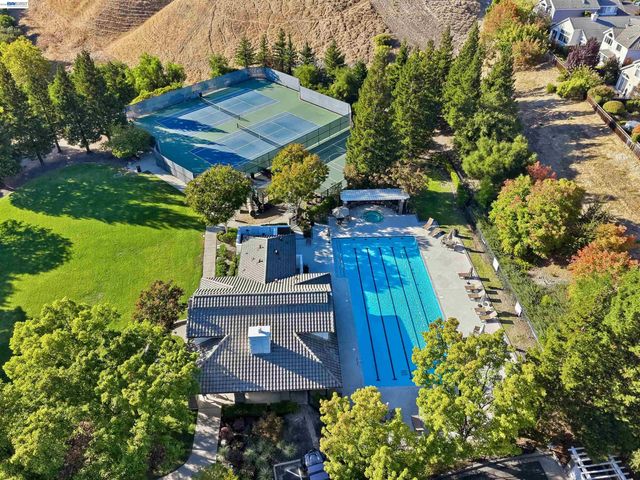 103 Margone Ct, Danville, CA 94526