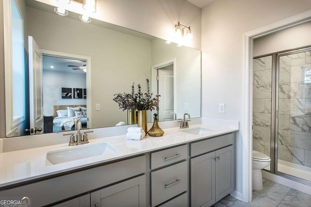 364 Sunset Hollow Street 10, Sugar Hill, GA 30518