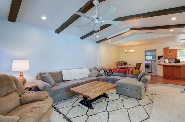 2147 Mitchell Avenue, Clovis, CA 93611