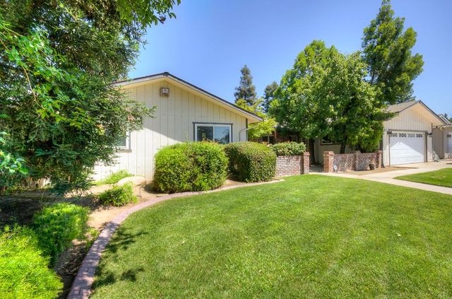 2147 Mitchell Avenue, Clovis, CA 93611