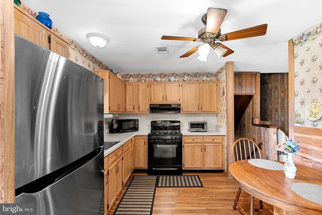 305 N ARGONNE AVE, Sterling, VA 20164