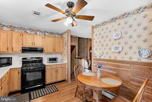 305 N ARGONNE AVE, Sterling, VA 20164