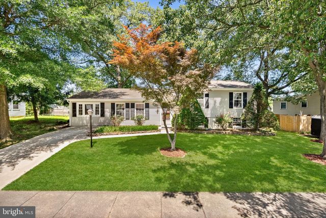 305 N ARGONNE AVE, Sterling, VA 20164